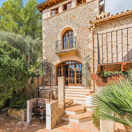 In With Private Pool Holiday home Pollenca